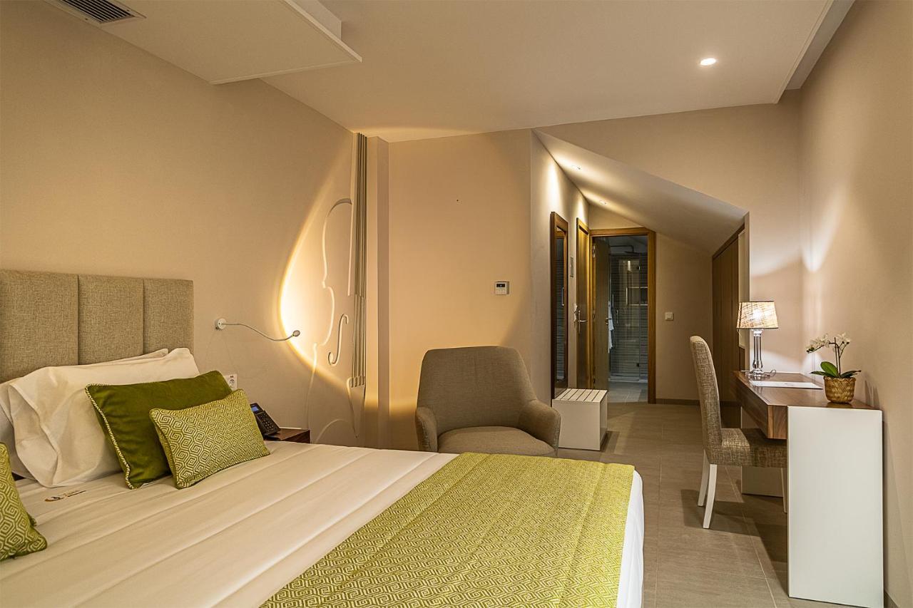 Luna Boutique Hotel