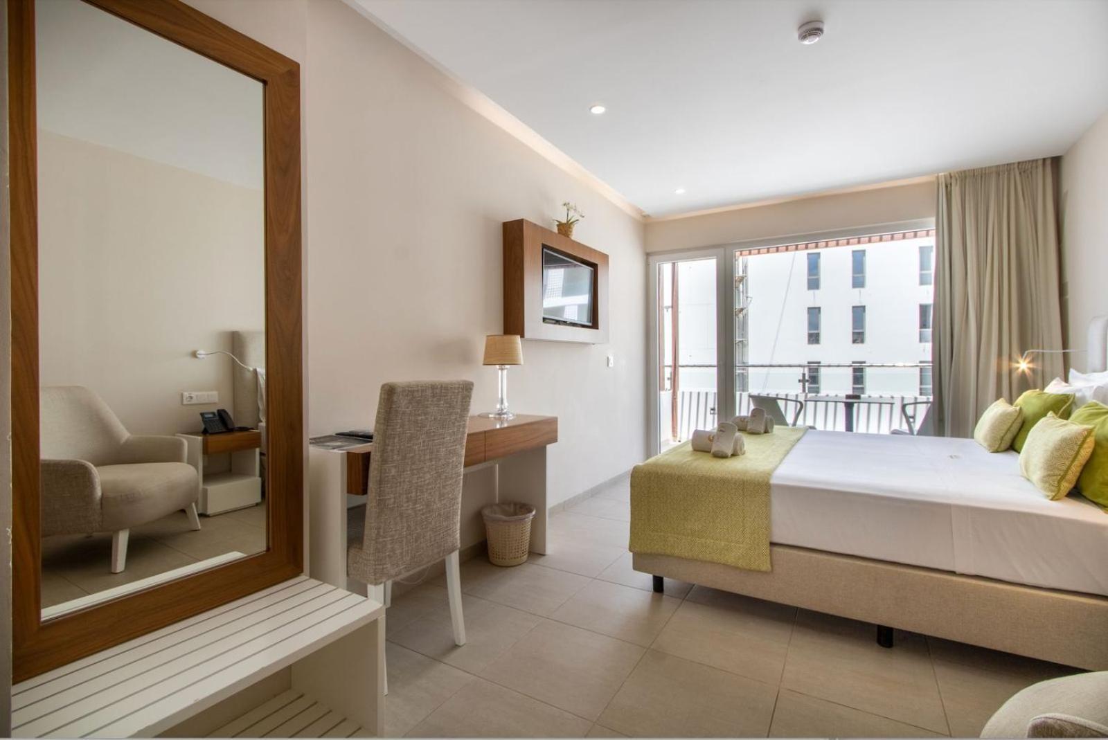 Luna Boutique Hotel *