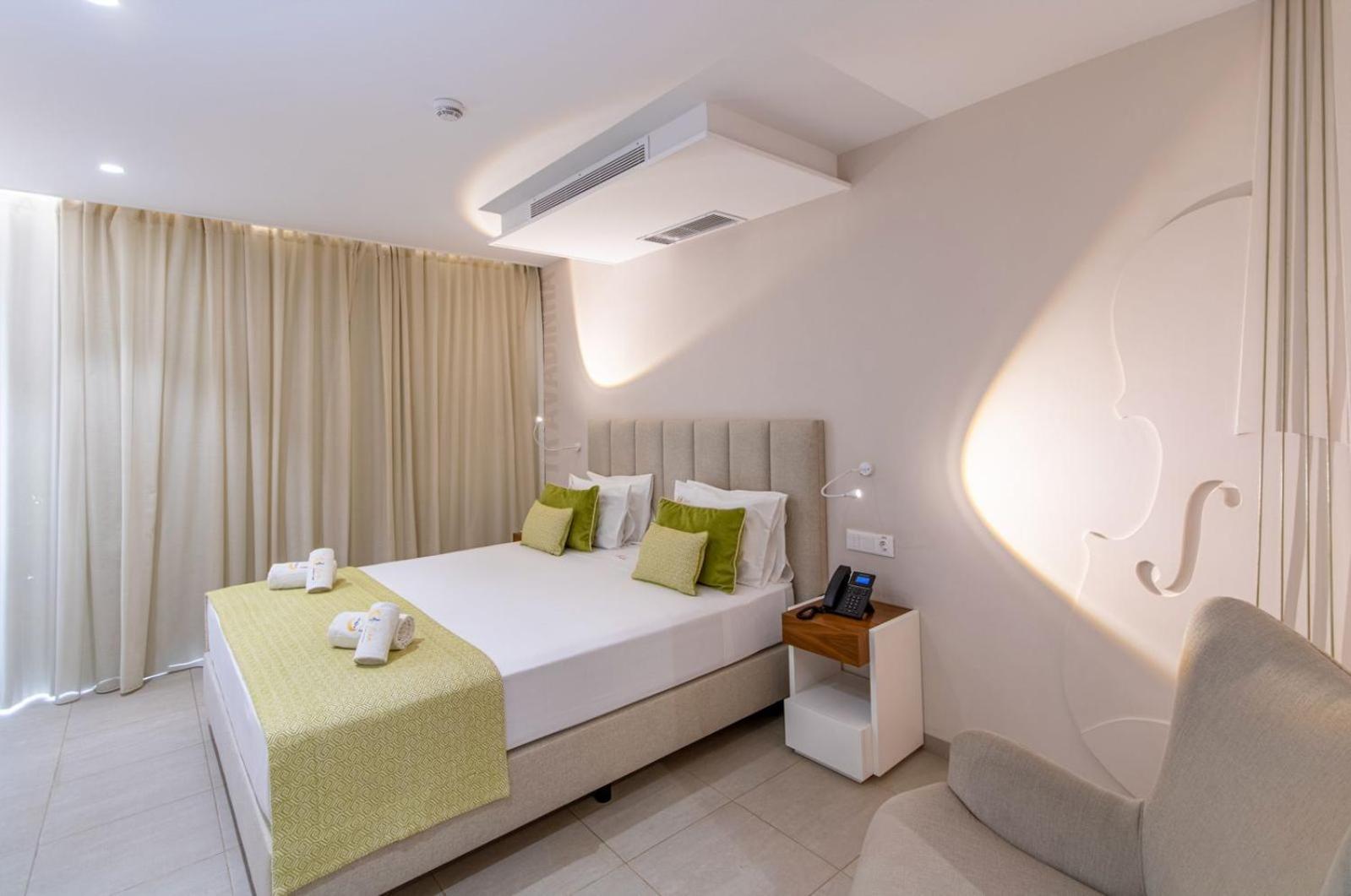Luna Boutique Hotel